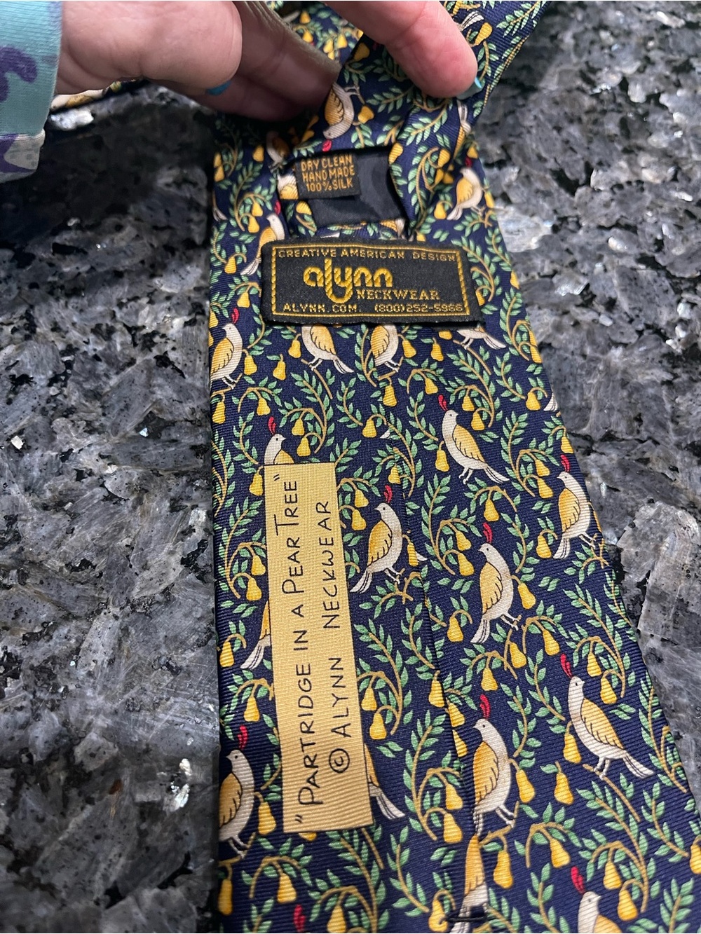 Lot of 3 Alynn Seasonal 100% Silk Ties Made in USA - Picture 7 of 7